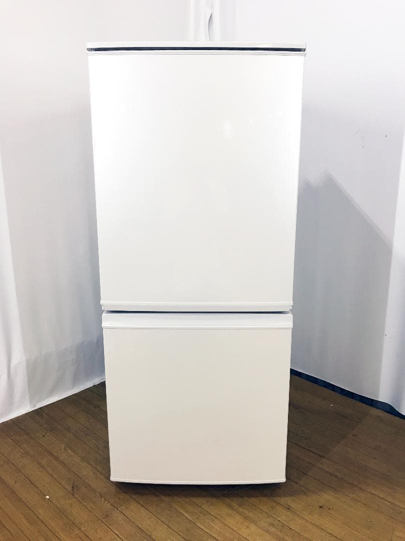 30日迄！送料無料◆中古★SHARP 137L 冷蔵庫【SJ-D14A-W】