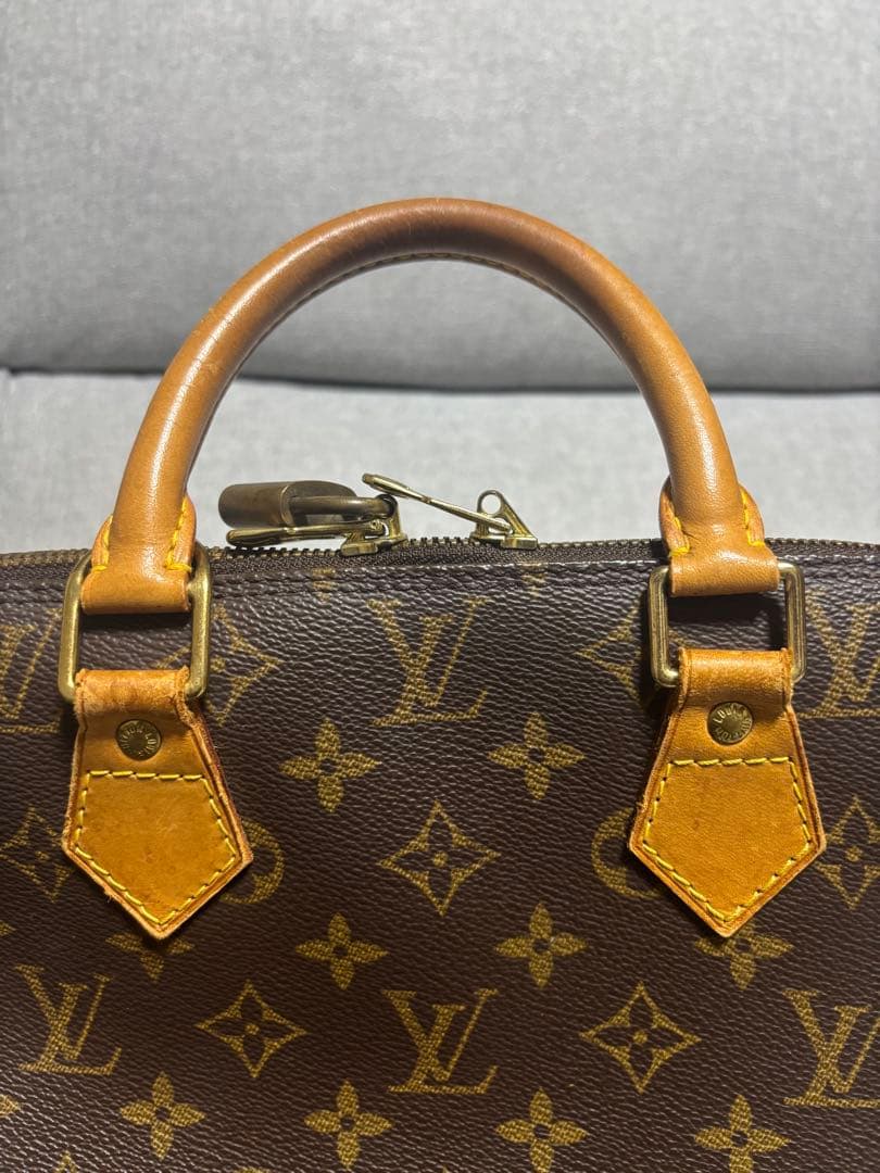LOUIS VUITTON アルマ モノグラム
