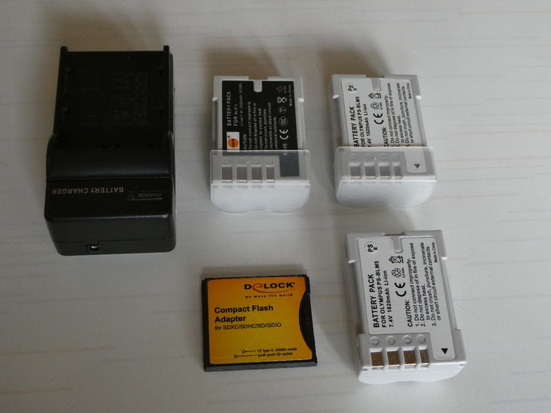 OLYMPUS E-500 デジタル一眼レフカメラ