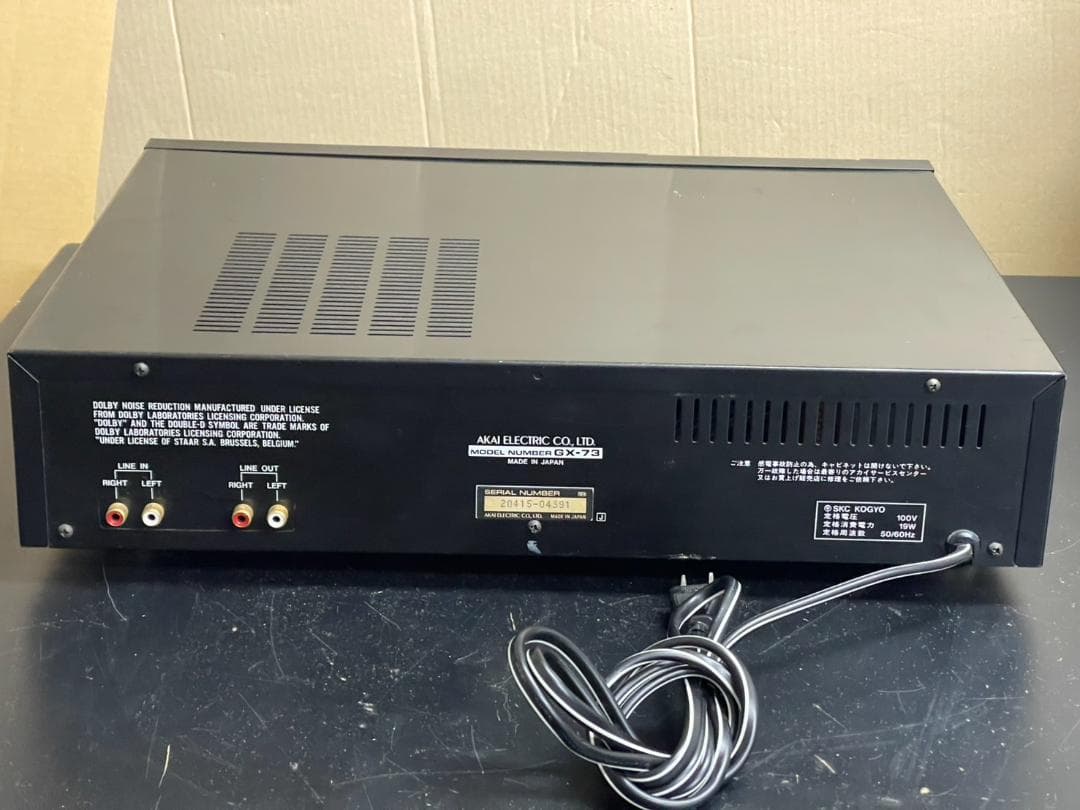 AKAI カセットデッキ GX-73 ジャンク 通電確認済み