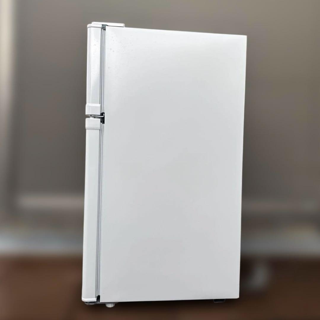 ほぼ未使用 MAXZEN 2024年製 冷蔵庫 85L 2ドア 静音 幅47cm