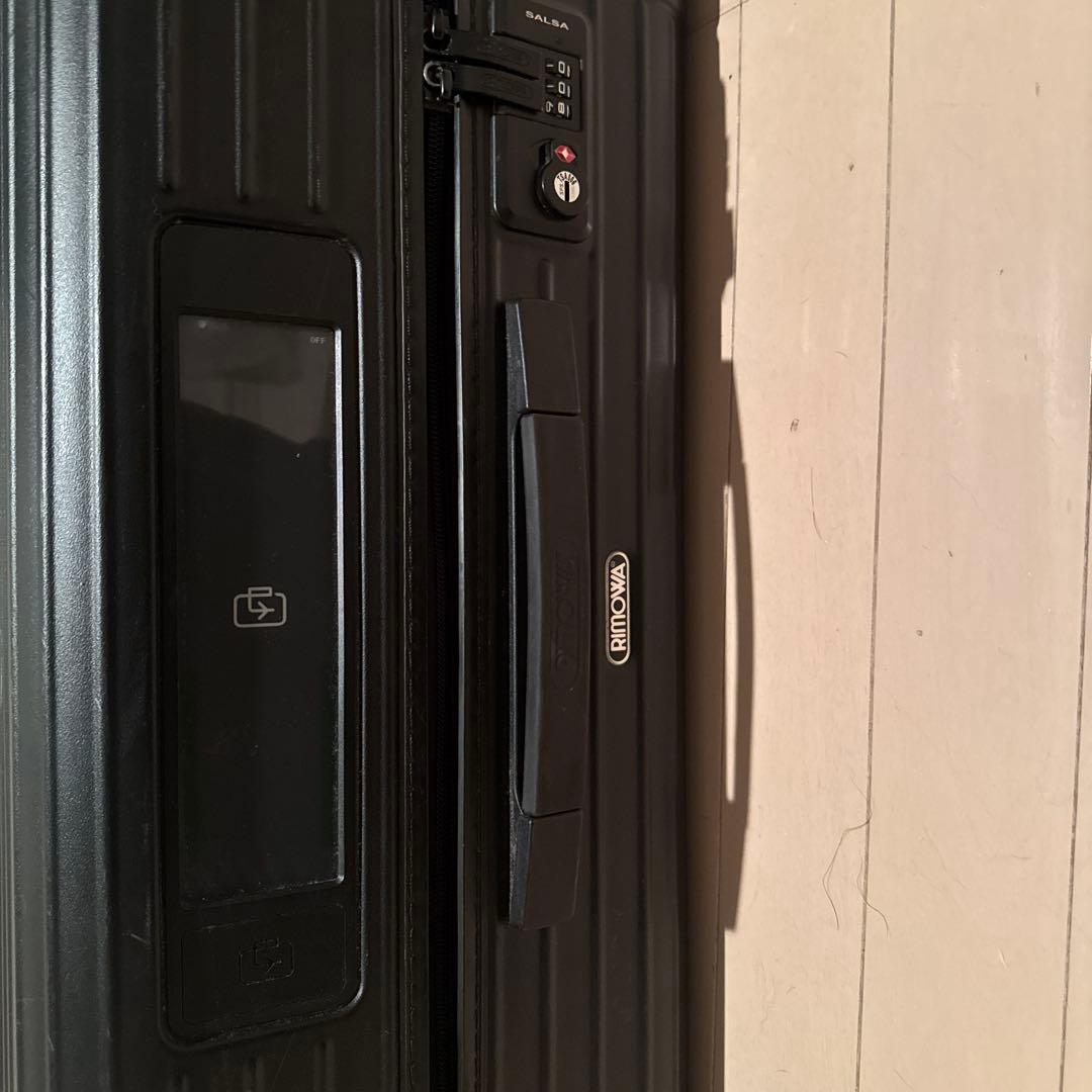 リモワ　キャリーケース　64l ? e-tag