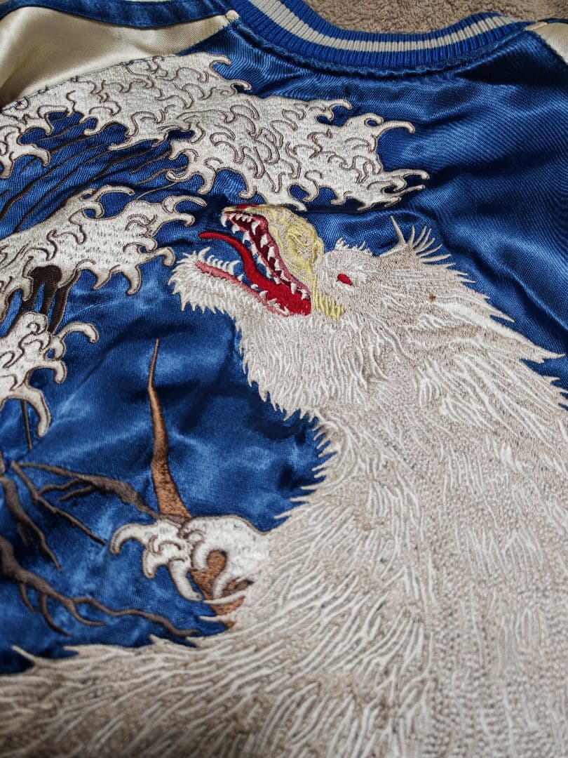 SATORI ２面用 狼 日本限定 スカジャン vintage レーヨン