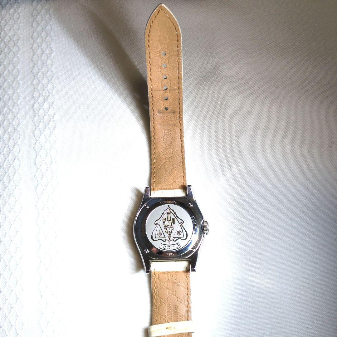 グッチ　パンテオン　ダイヤモンド　腕時計