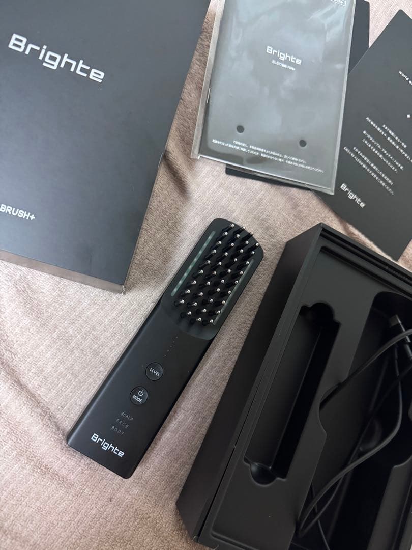 Brighte eleki brush ＋ 美顔器