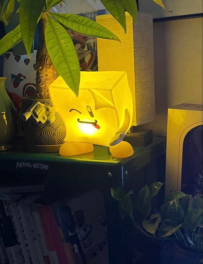 Supreme Sticky Note Molded Lamp 新品