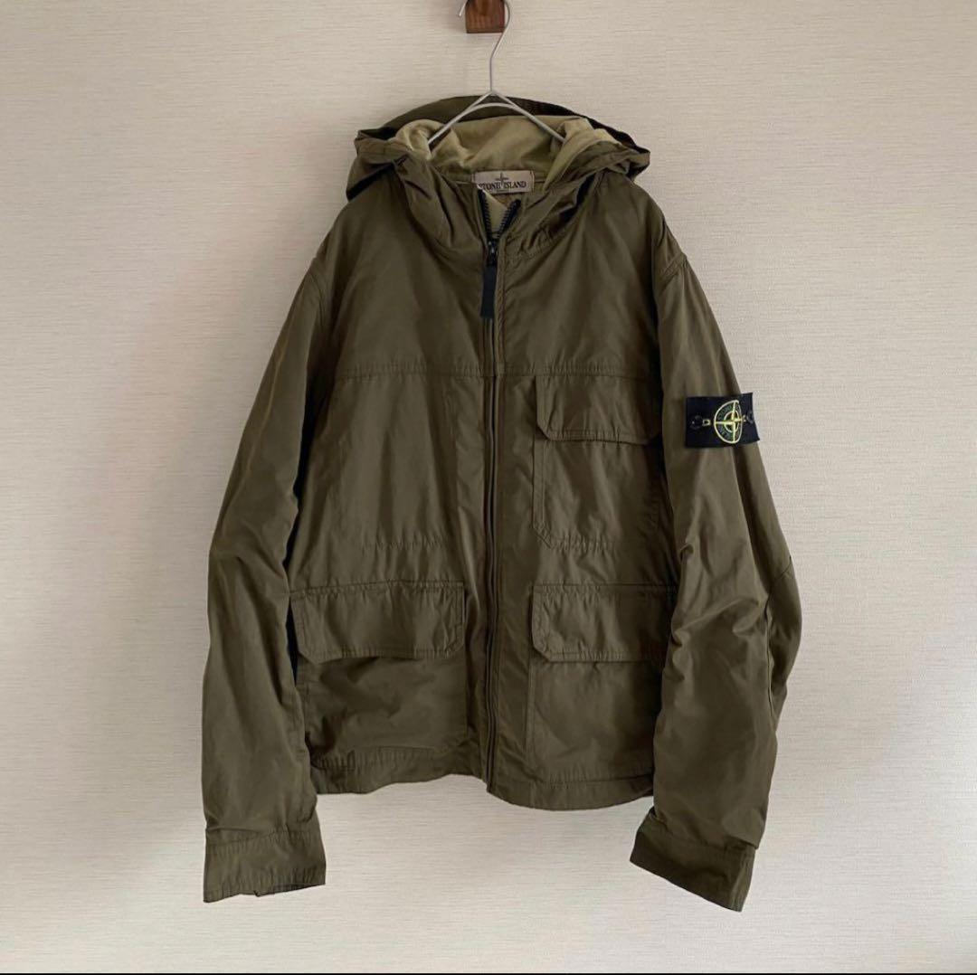 STONE  フード付きナイロンジャケット オリーブ