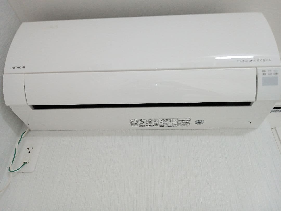 専用ページ 白くまくん　自動洗浄付　エアコン本体、室外機、配管、化粧カバー