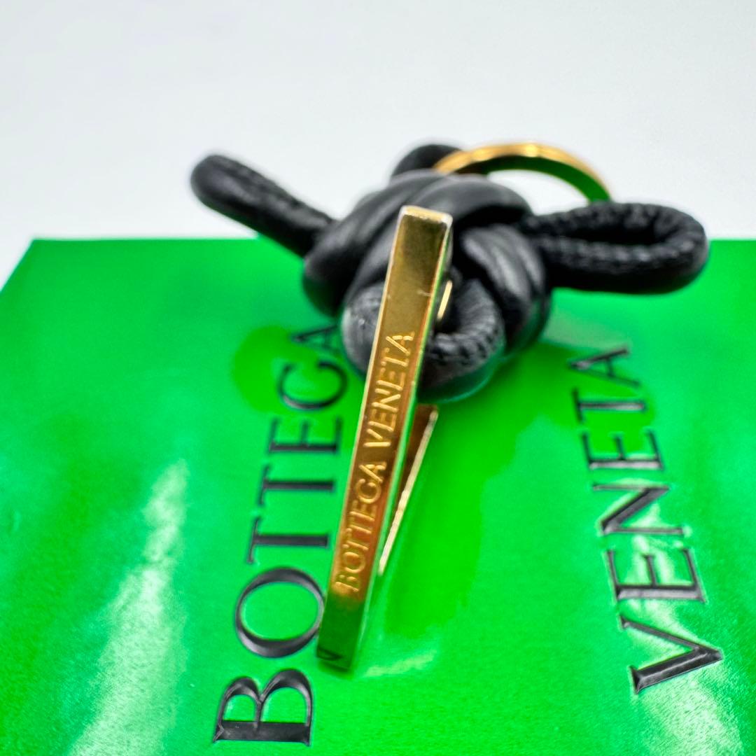 専用✨現行　BOTTEGA VENETA キーリング　黒色　ゴールド　保存箱付き
