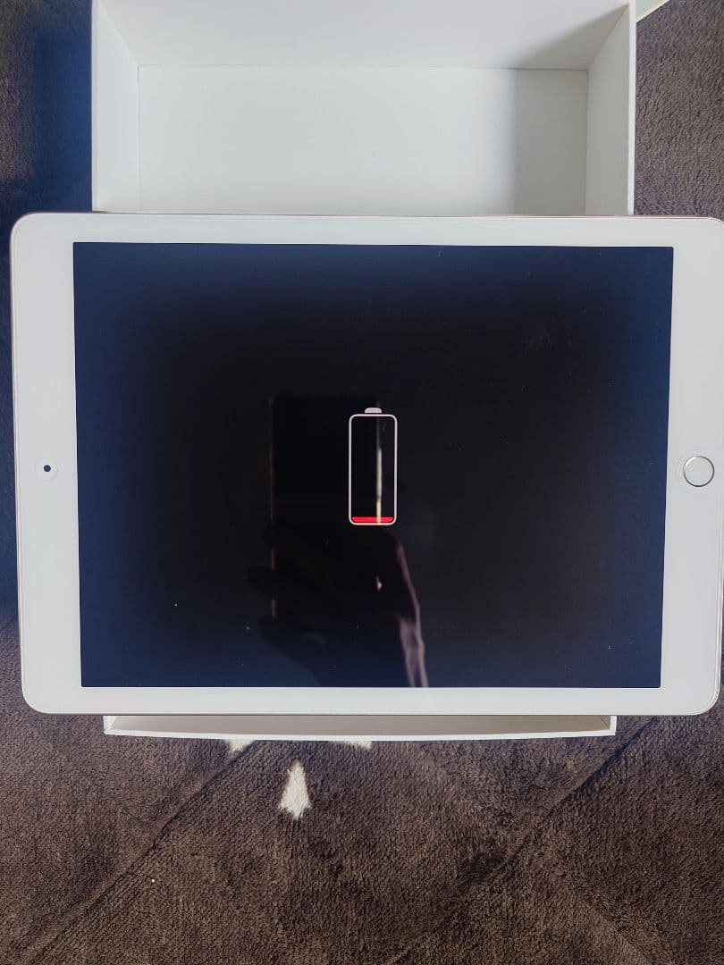 iPad pro 9.7　128GB　Wi-Fi　 2016年モデル