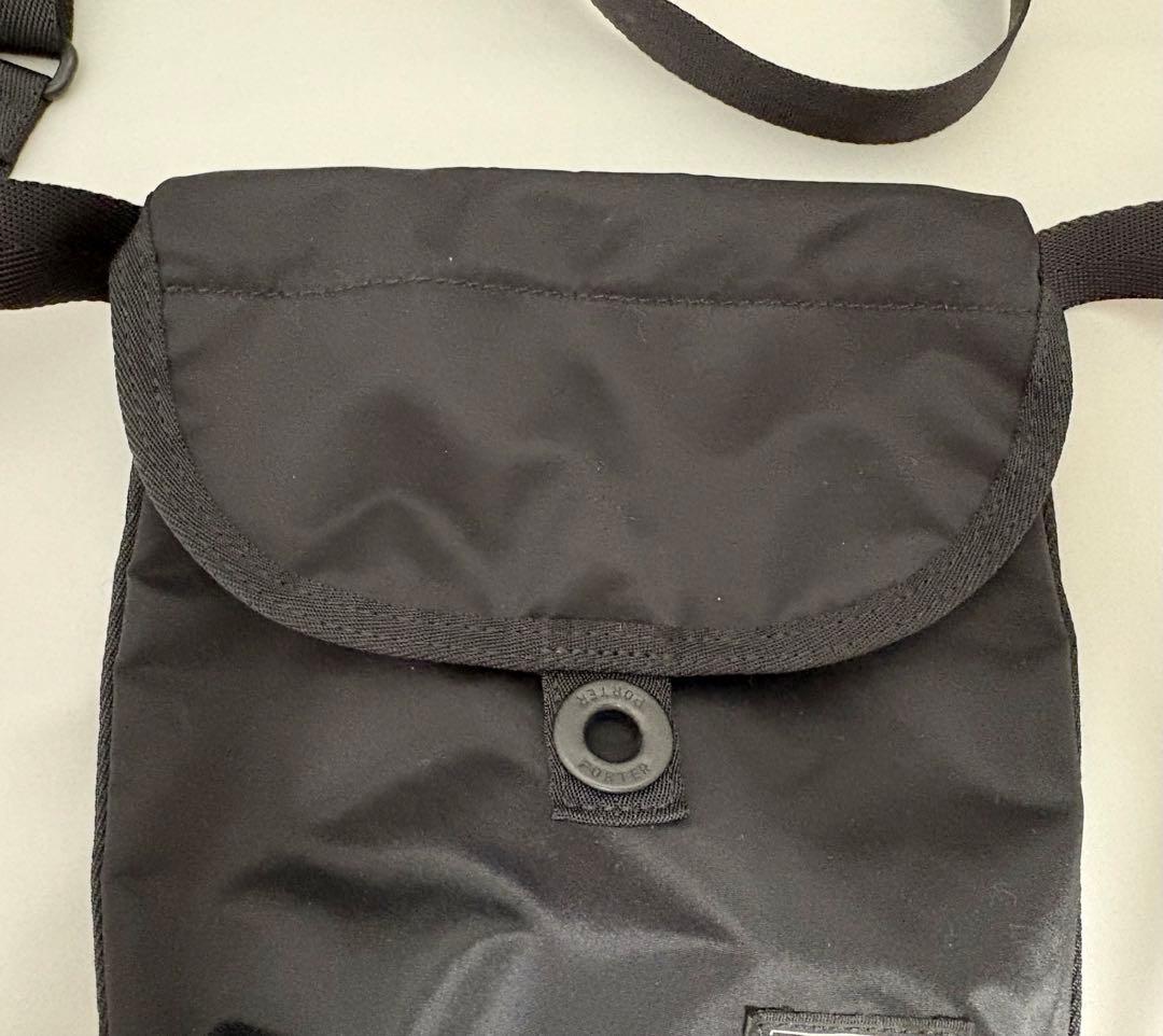 PORTER FRAME（フレーム）」シリーズ ショルダーバッグ