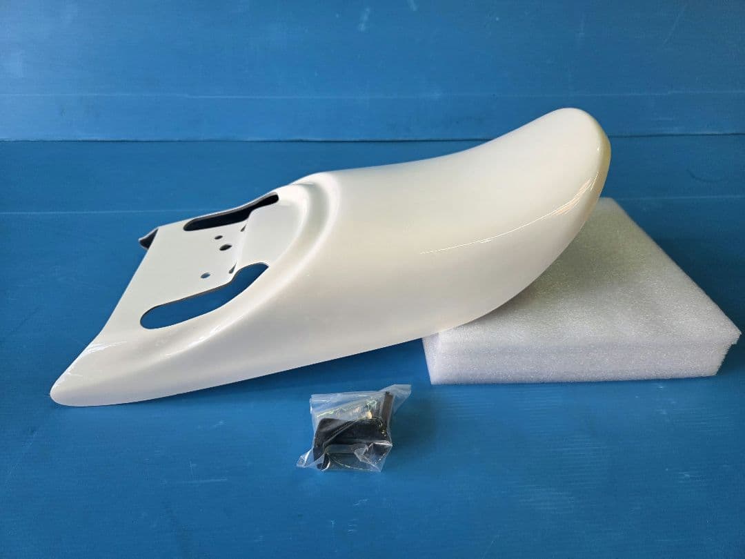 エイプ50 FI車 用 Z2タイプ テールカウル 新品