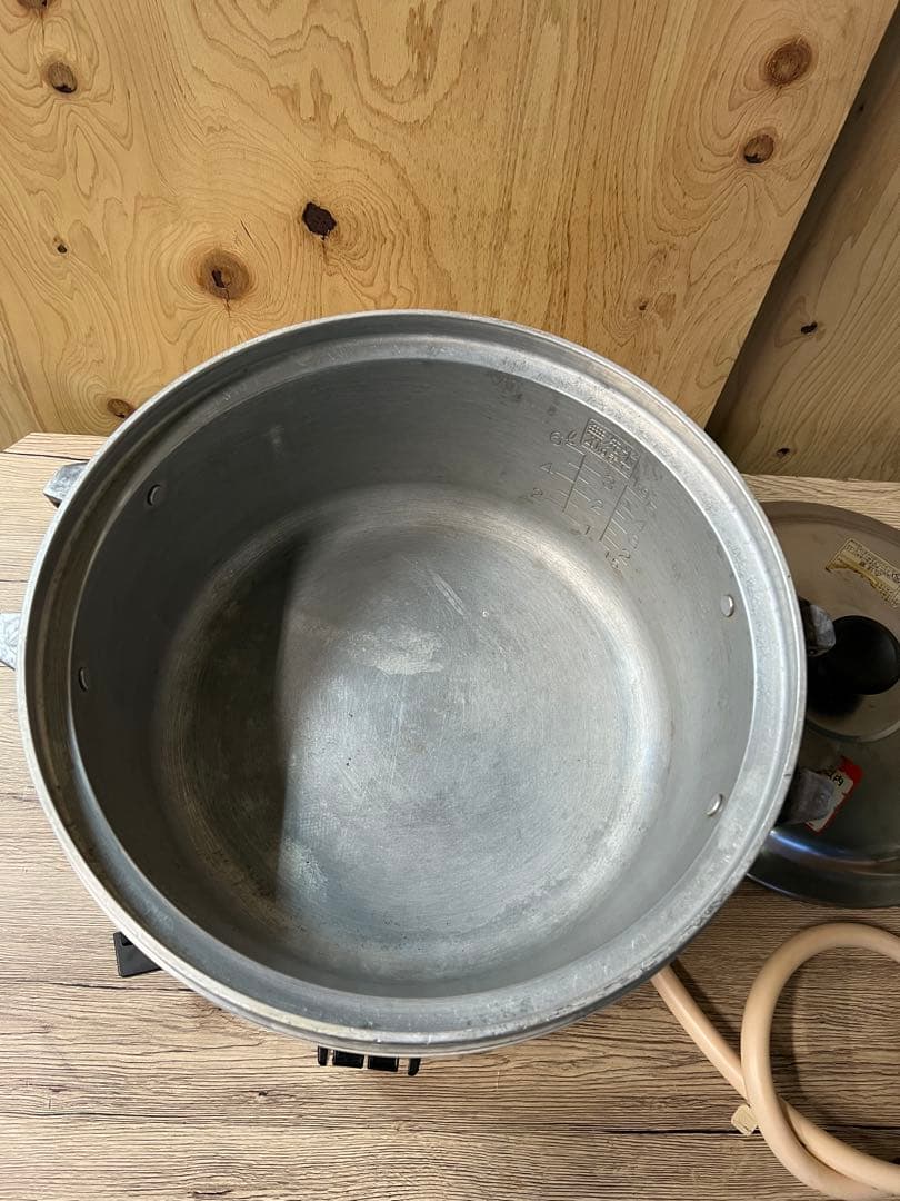 リンナイガス炊飯器 RR-30S1 6L(3.3升) ②