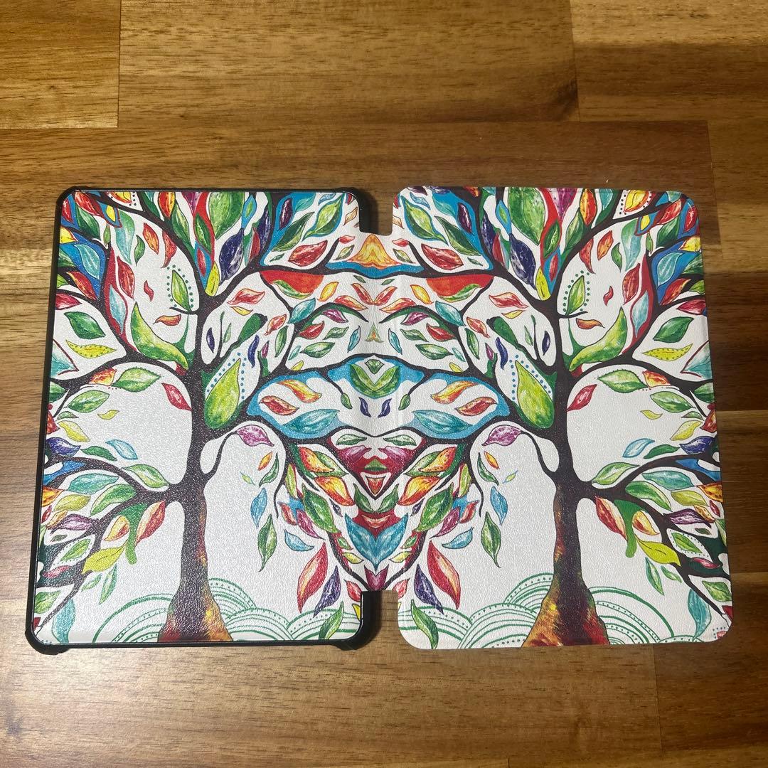 Kindle Paperwhite第10世代 木の葉デザインカバー付き