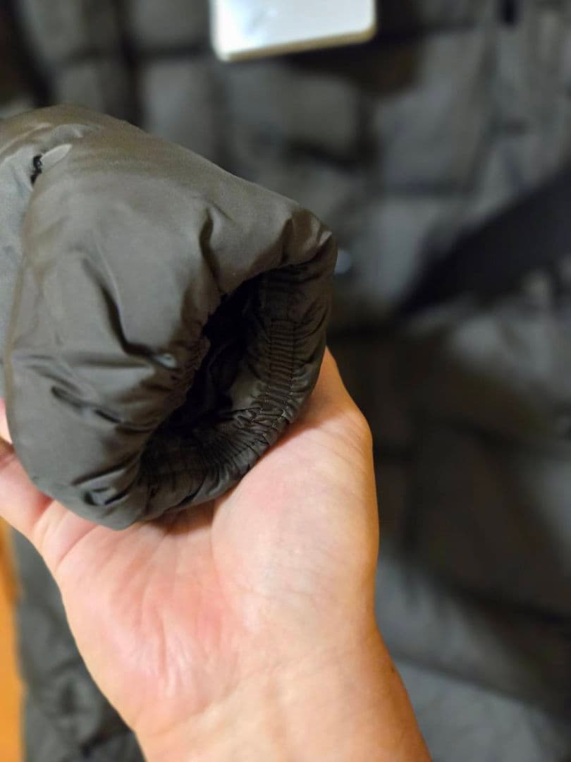 あ*ん様 オークション‼️　タグ付き美品　46万タグ付　モンクレール　KCHLO