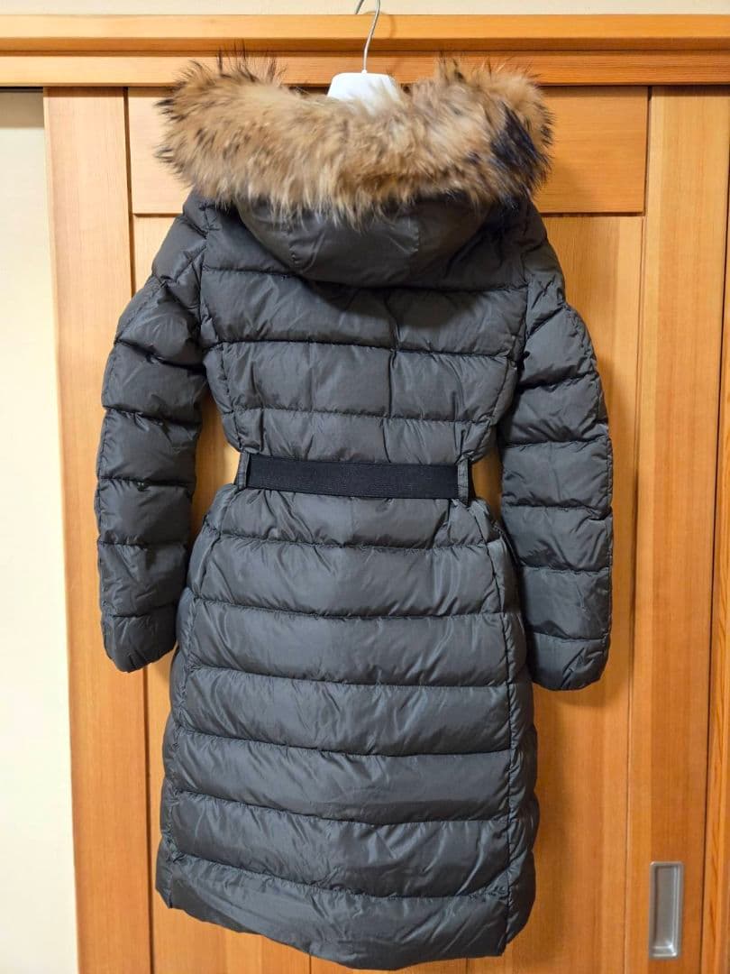 あ*ん様 オークション‼️　タグ付き美品　46万タグ付　モンクレール　KCHLO