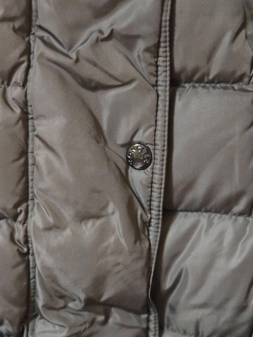 あ*ん様 オークション‼️　タグ付き美品　46万タグ付　モンクレール　KCHLO