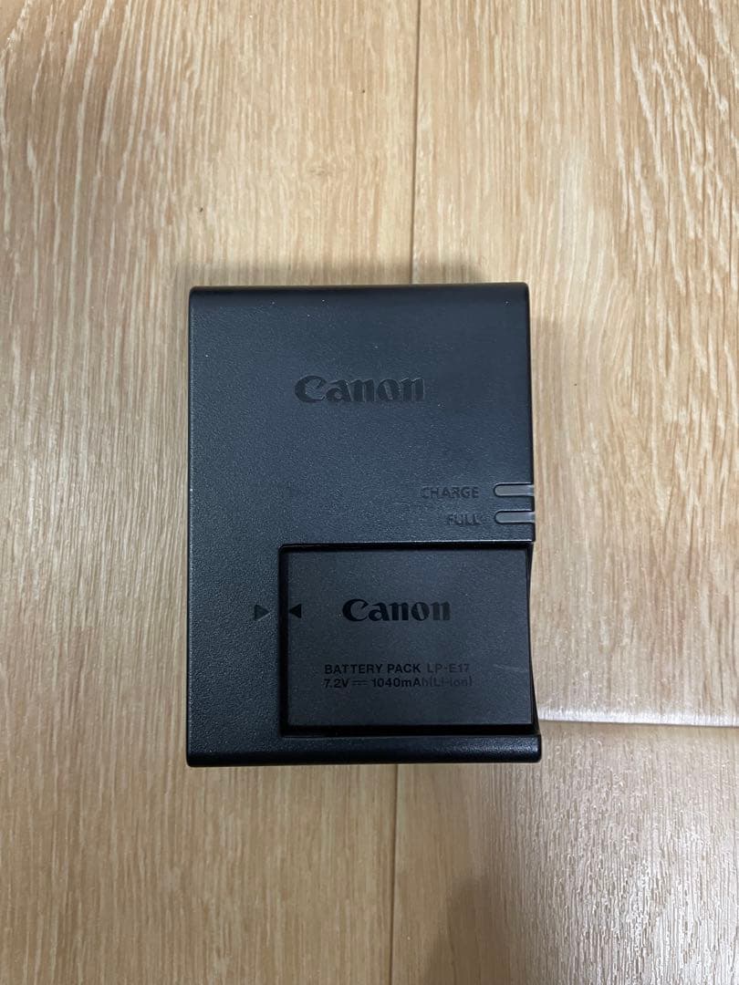 Canon EOS Kiss X9 レンズ2本付き