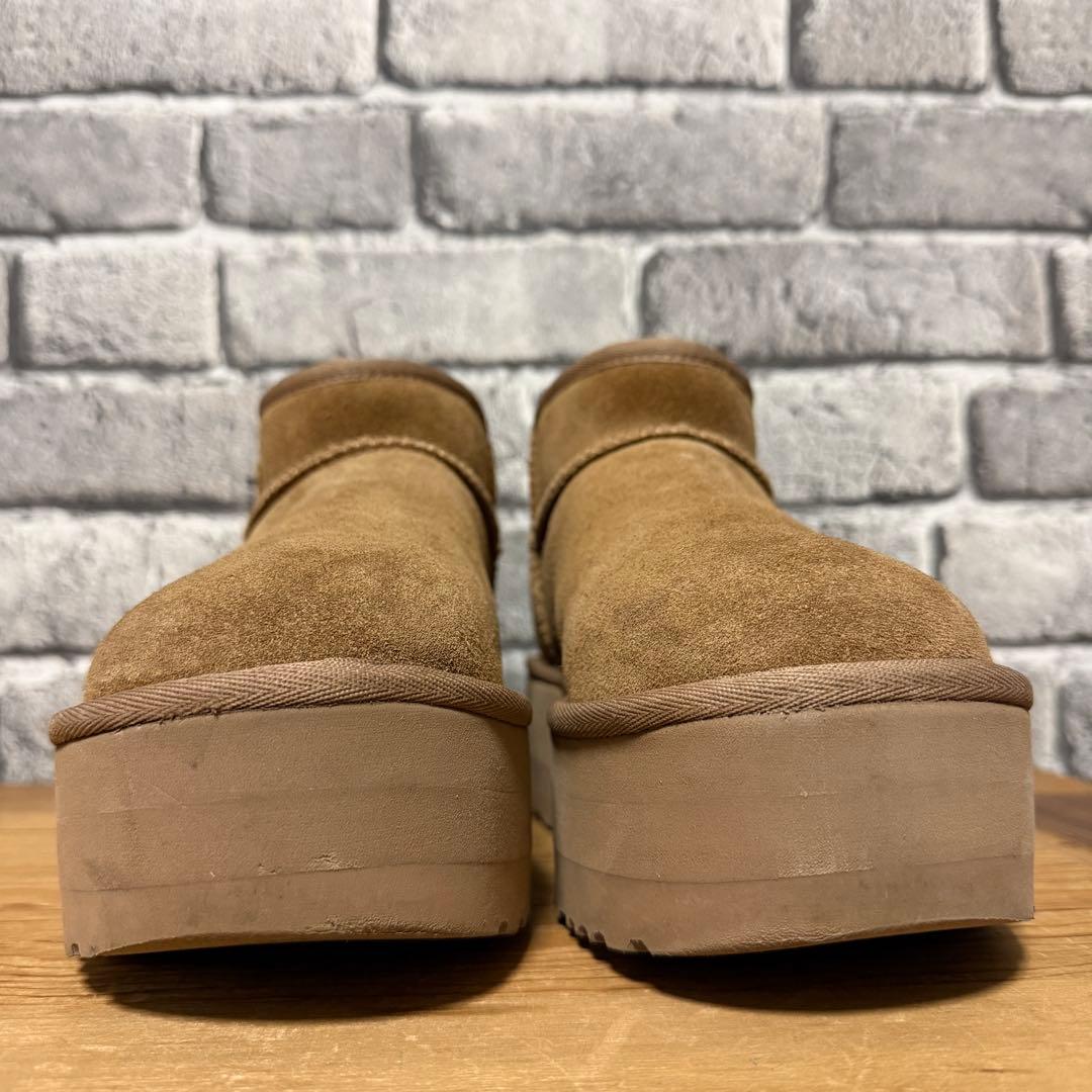 靴 UGG W CLASSIC ULTRA MINI PLATFORM 25cm