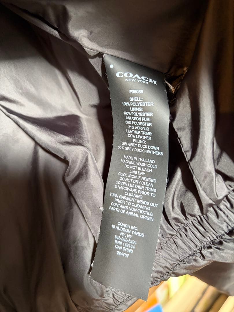 COACH コーチ　短丈　レディース　ダウンジャケット　ブラック　ダウン