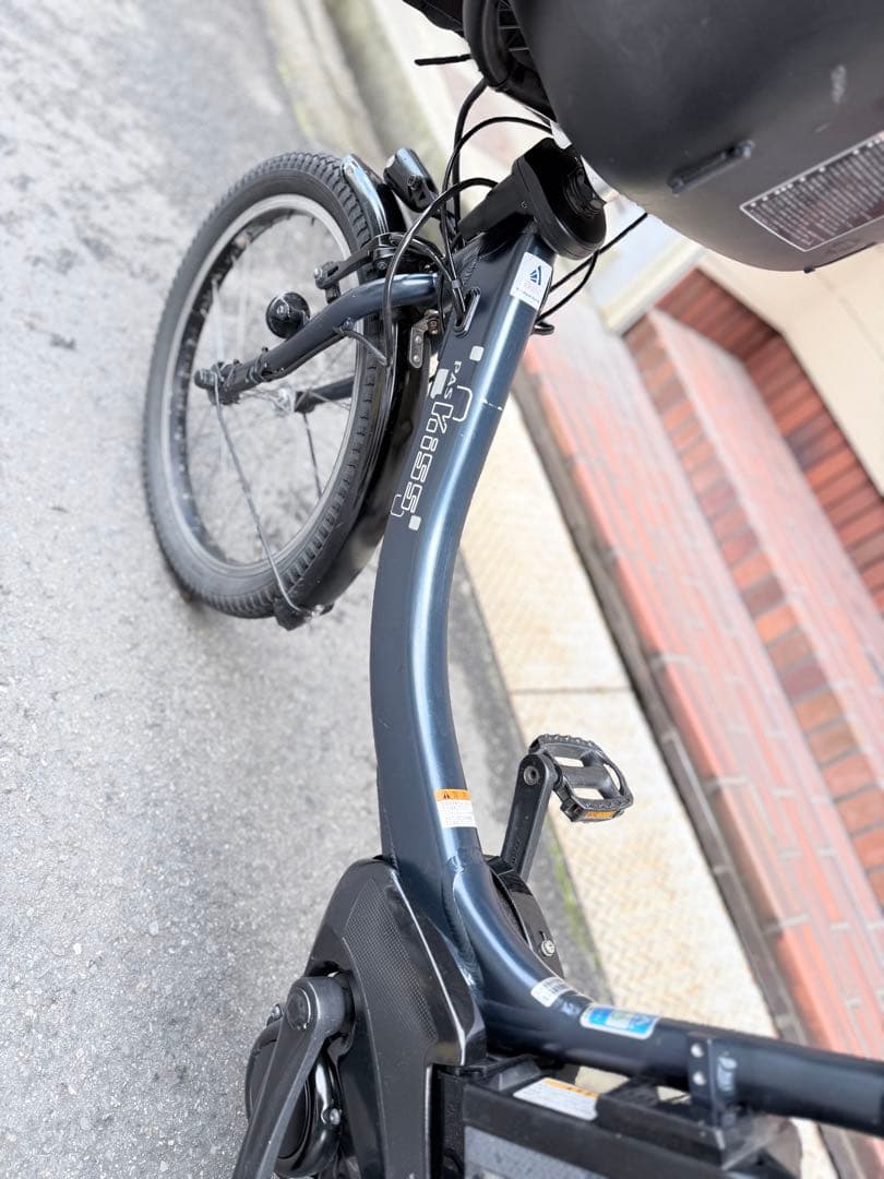 子供乗せ　3人　ヤマハ　電動アシスト自転車 チャイルドシート付き 黒