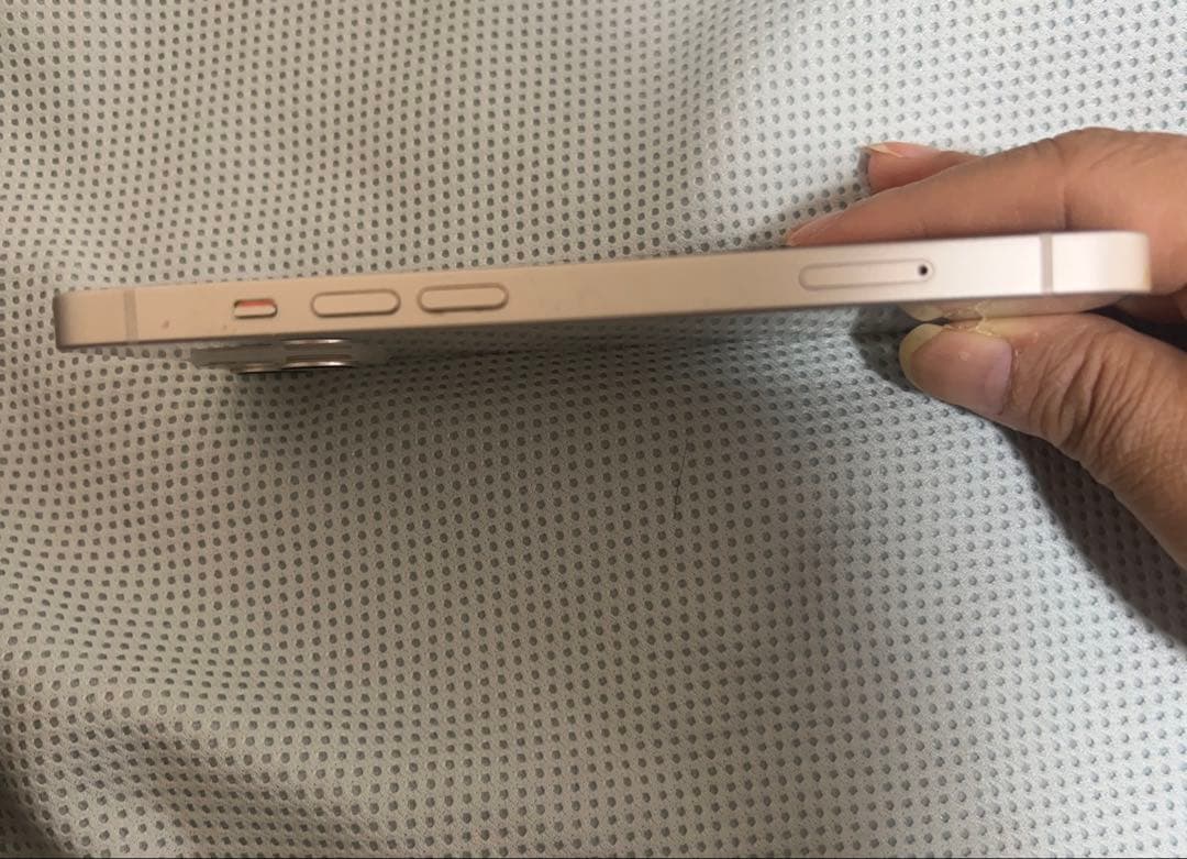 iPhone13 本体 美品