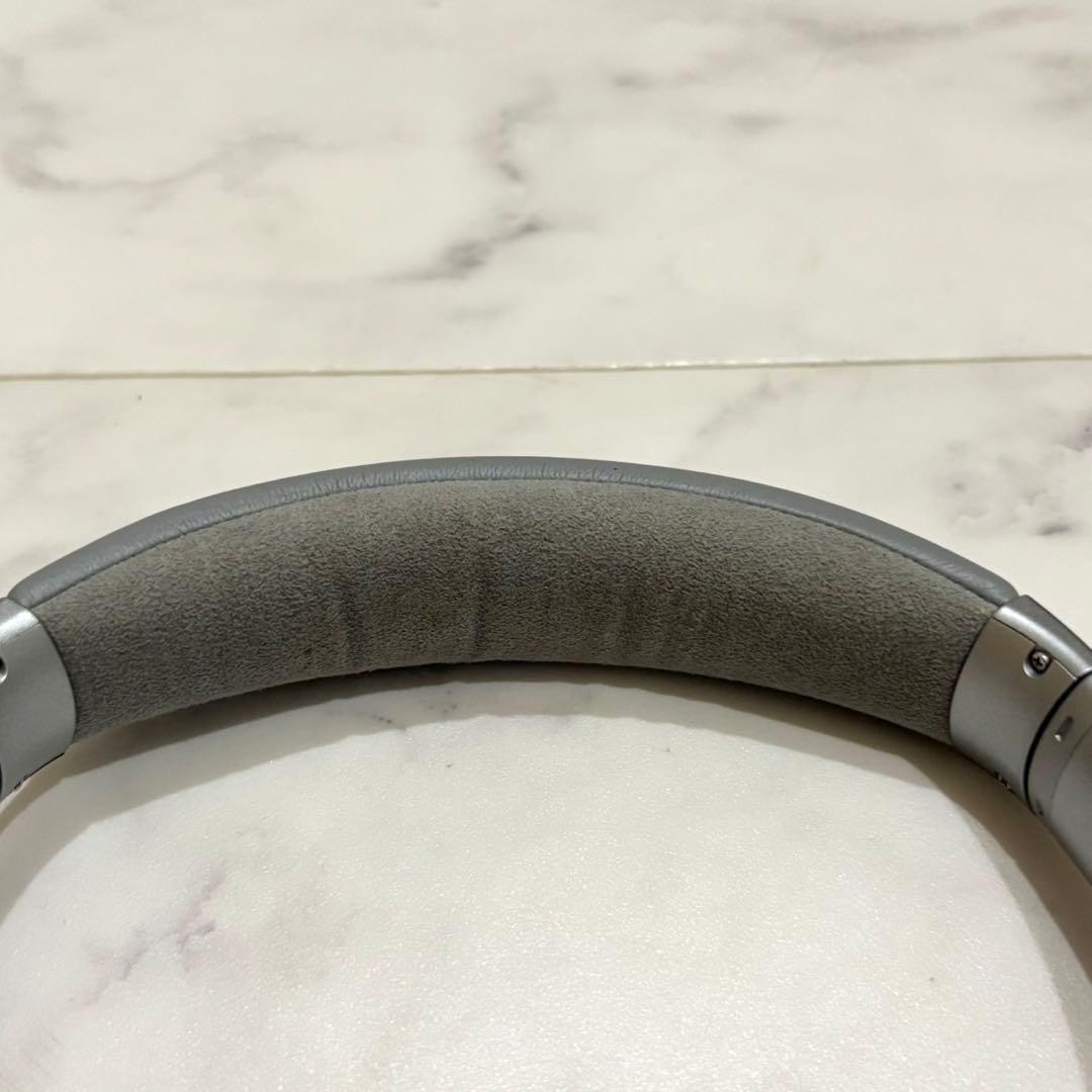 美品✨️廃盤カラー BOSE QUIETCOMFORT35 シルバー