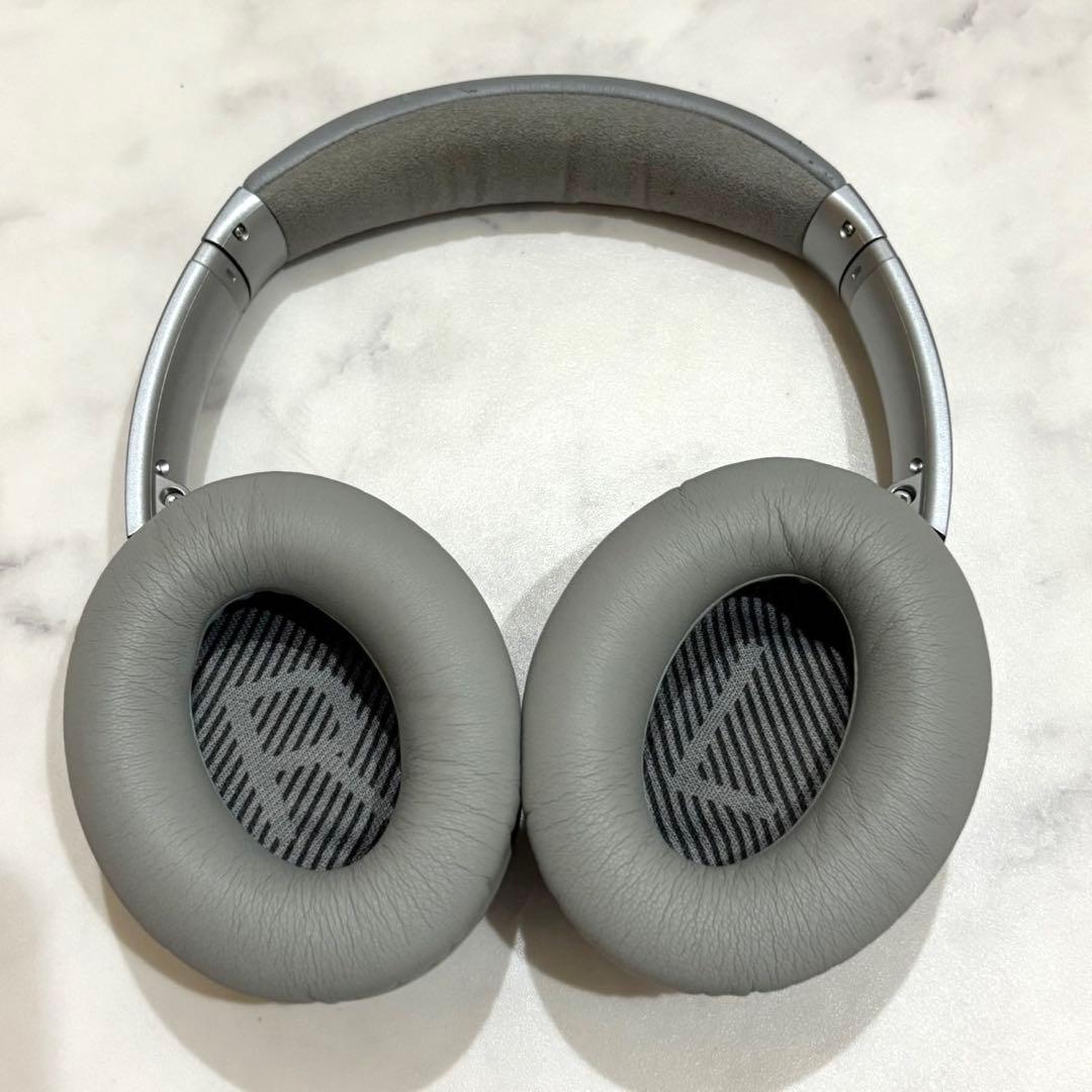 美品✨️廃盤カラー BOSE QUIETCOMFORT35 シルバー