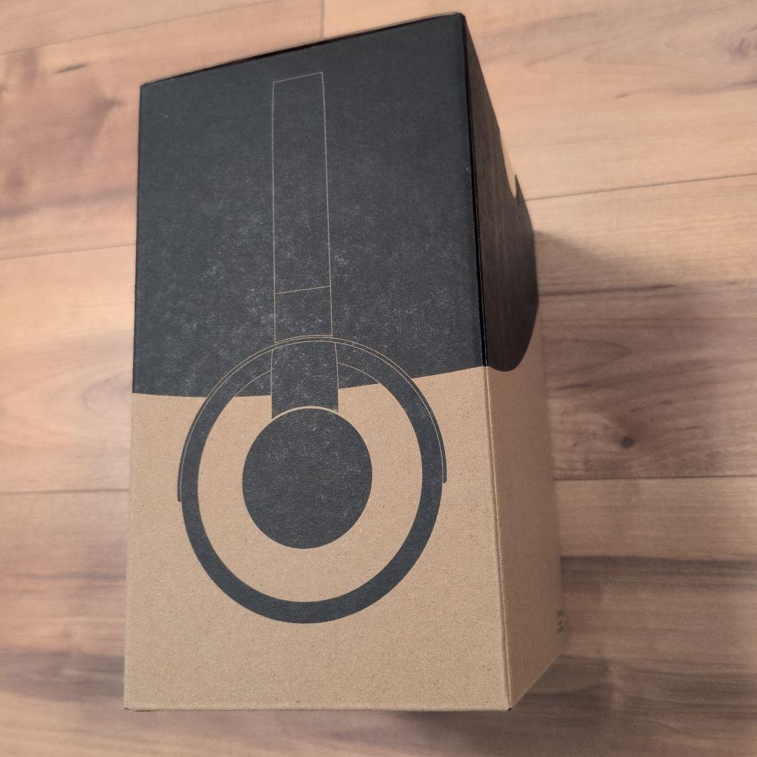 新品未使用品　nwm ONE ワイヤレスヘッドホン MBH001