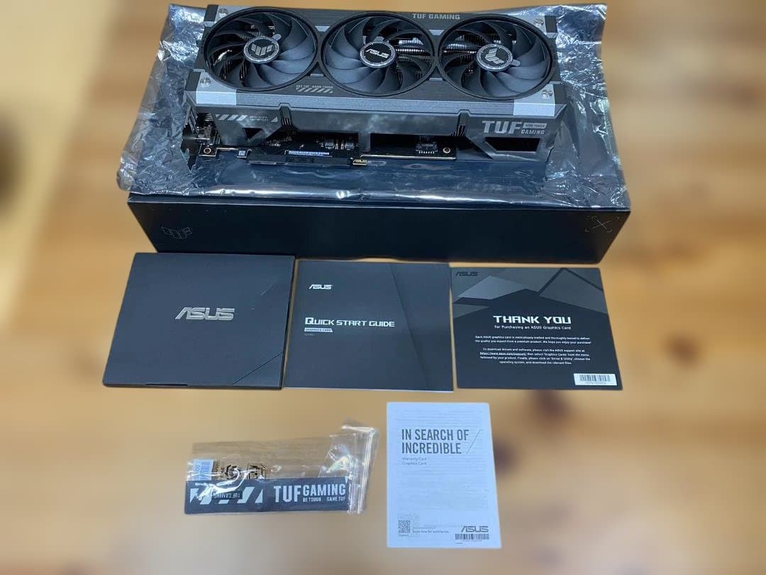 エイスース TUF Gaming RTX5060 8GB グラボ 美品