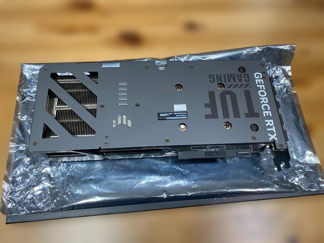 エイスース TUF Gaming RTX5060 8GB グラボ 美品