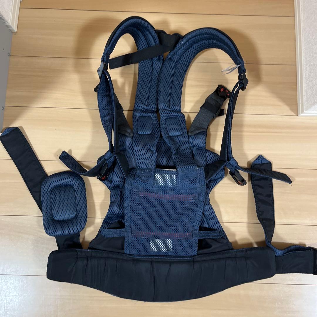 BABYBJORN ベビービョルン　ハーモニー　ネイビー　抱っこ紐　メッシュ