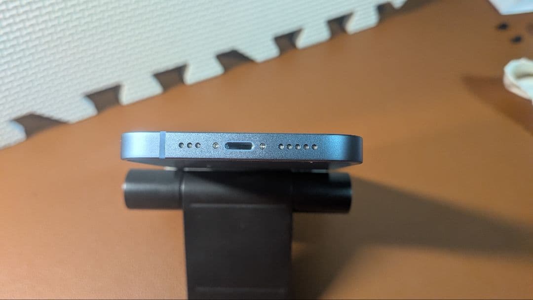 iphone 14 ブルー　美品