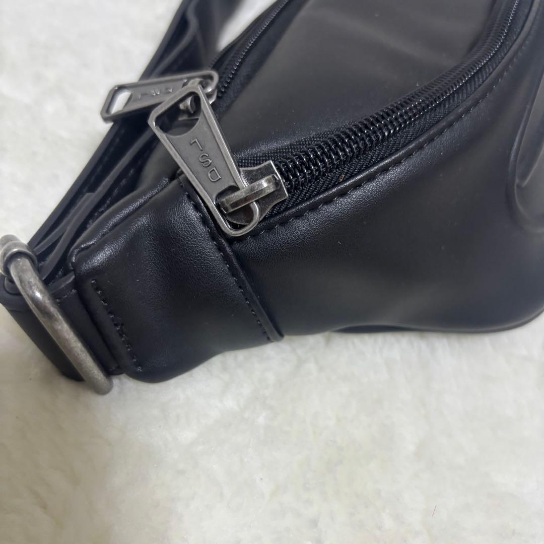 ✨美品✨DIESEL　RINKE KOINBE　ワンダー　ウエストバッグ