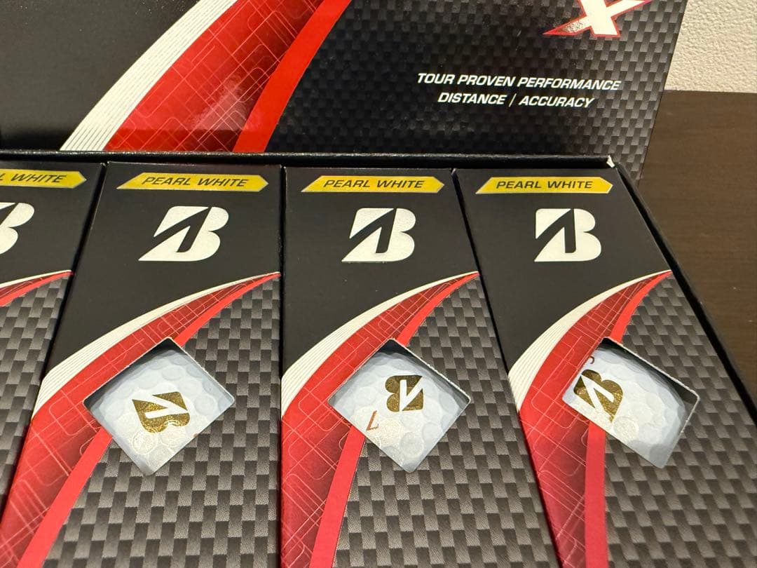 ブリヂストン TOUR B X ゴルフボール × 2