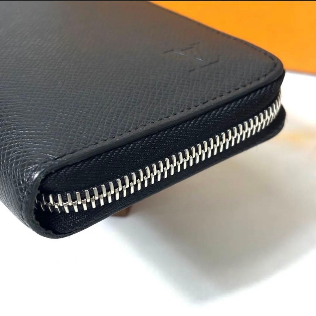 ルイヴィトン タイガ 長財布 ジッピー ノワール ヴェルティカル