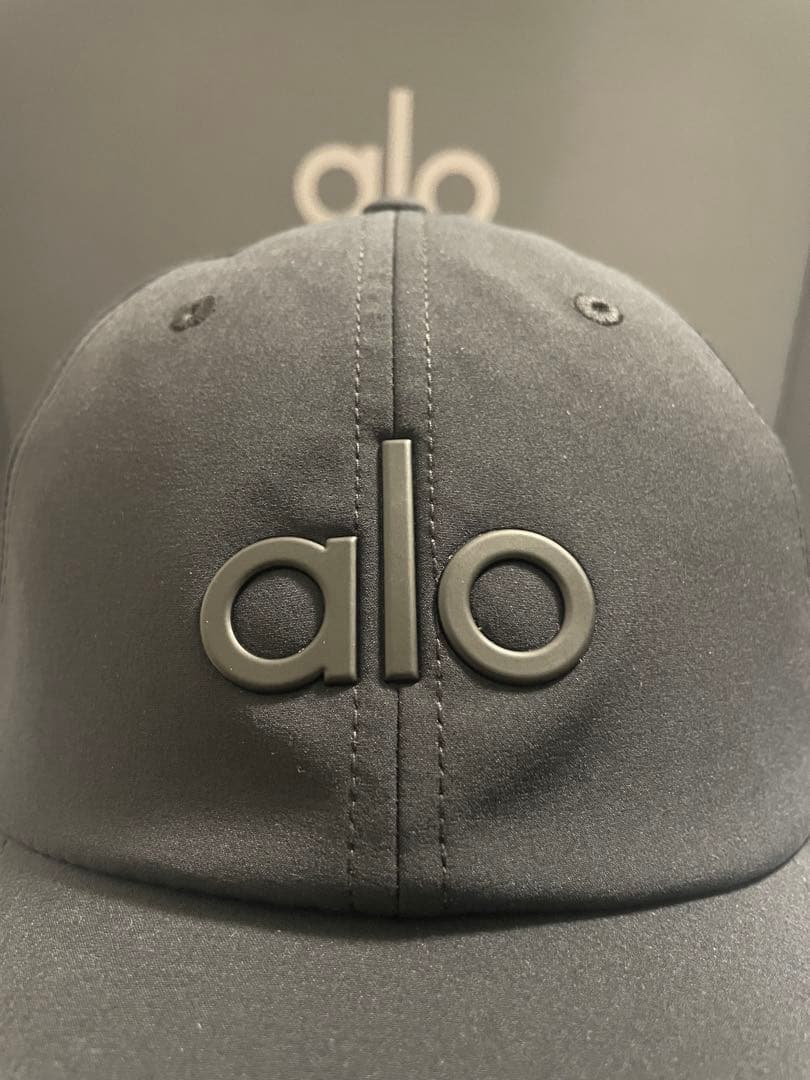 正規品 alo yoga キャップ 帽子 ブラック 新品　アロ ヨガ①