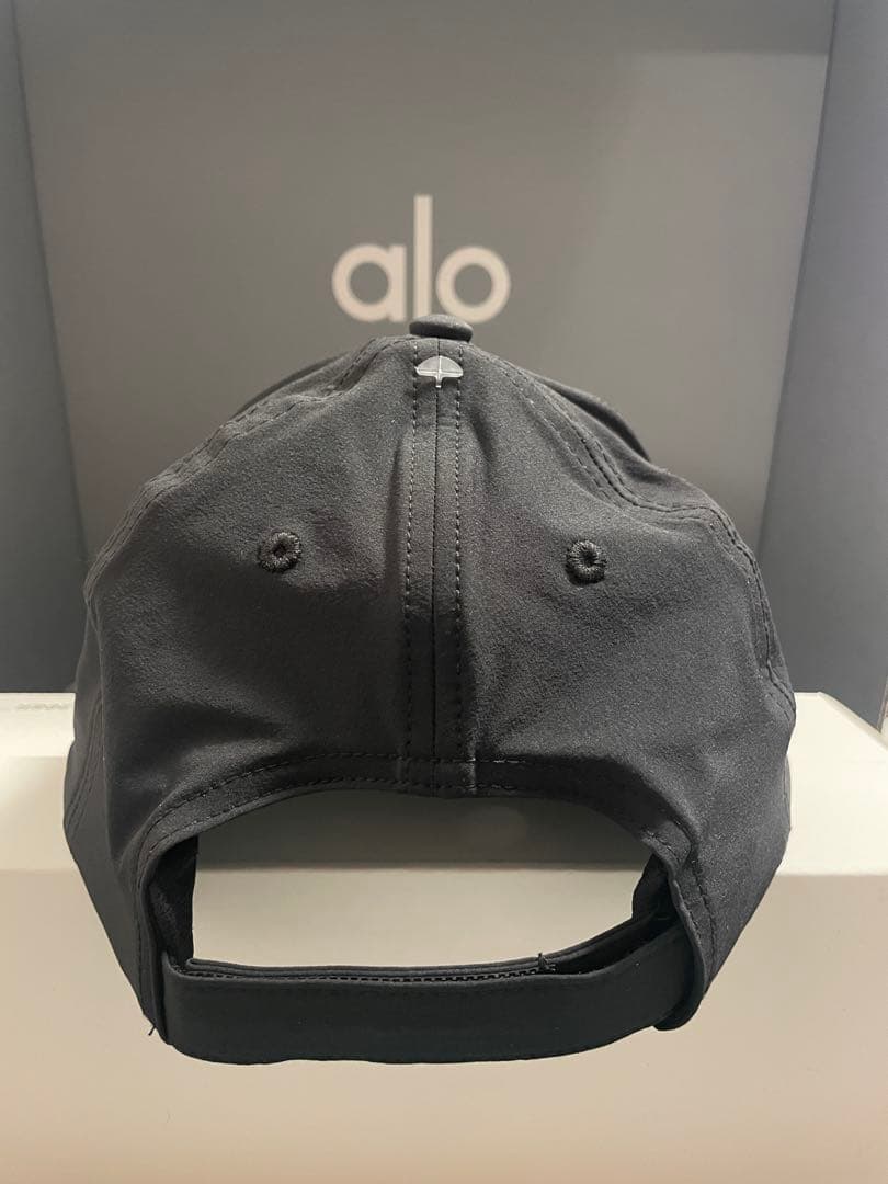 正規品 alo yoga キャップ 帽子 ブラック 新品　アロ ヨガ①
