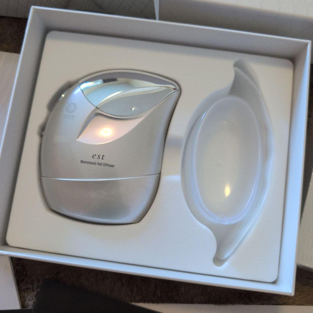 e.s.t. Remoist Wt Diffuser 美顔器