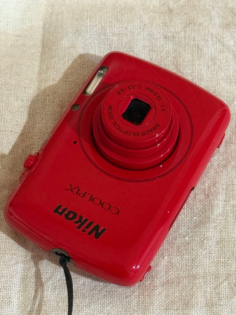 COOLPIX S01 RD NIKON デジタルカメラ
