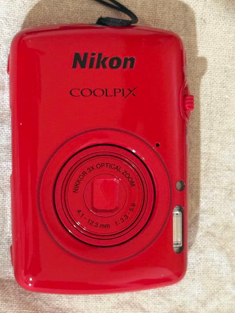 COOLPIX S01 RD NIKON デジタルカメラ