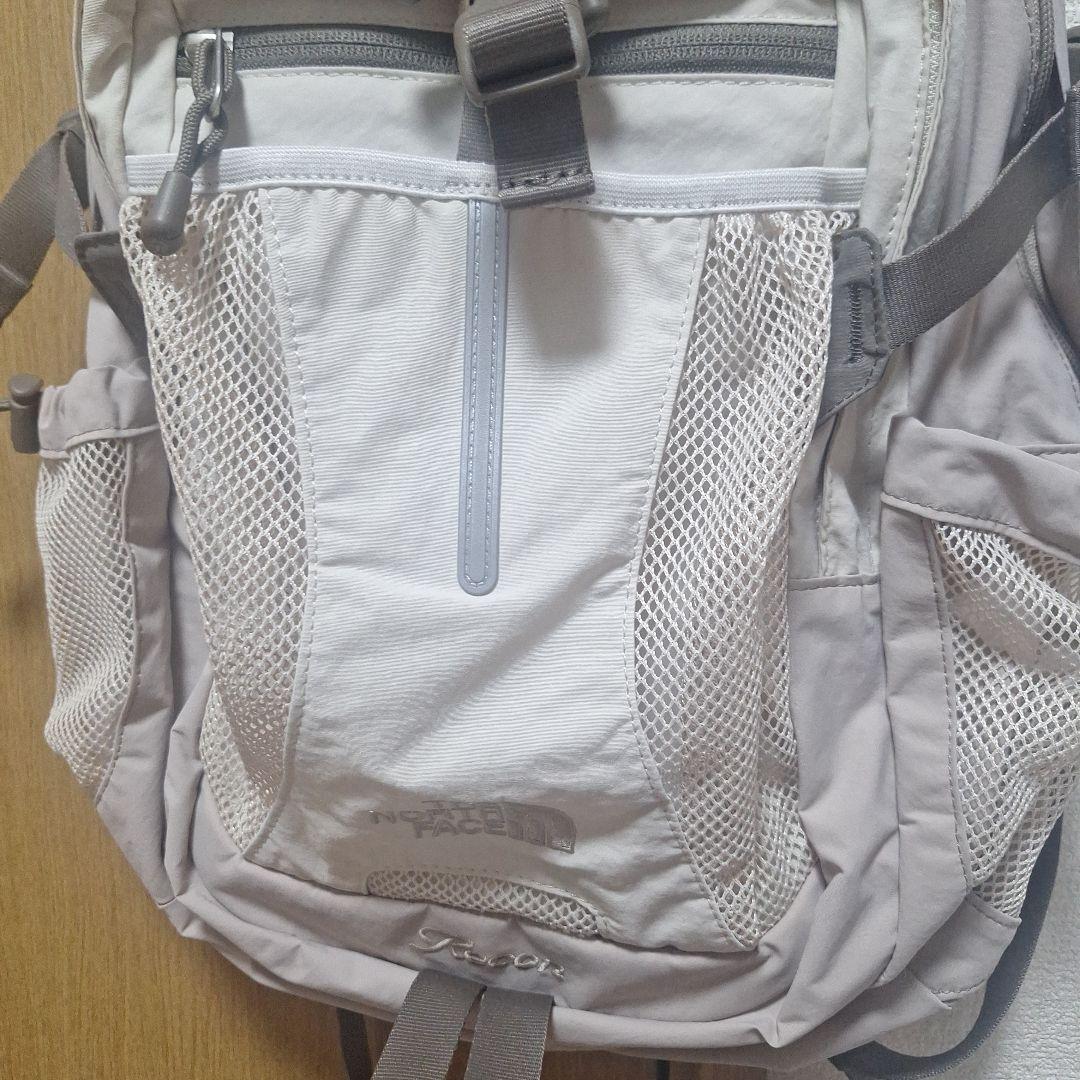 THE NORTH FACE リュック　韓国限定　リーコン M クリームベージュ