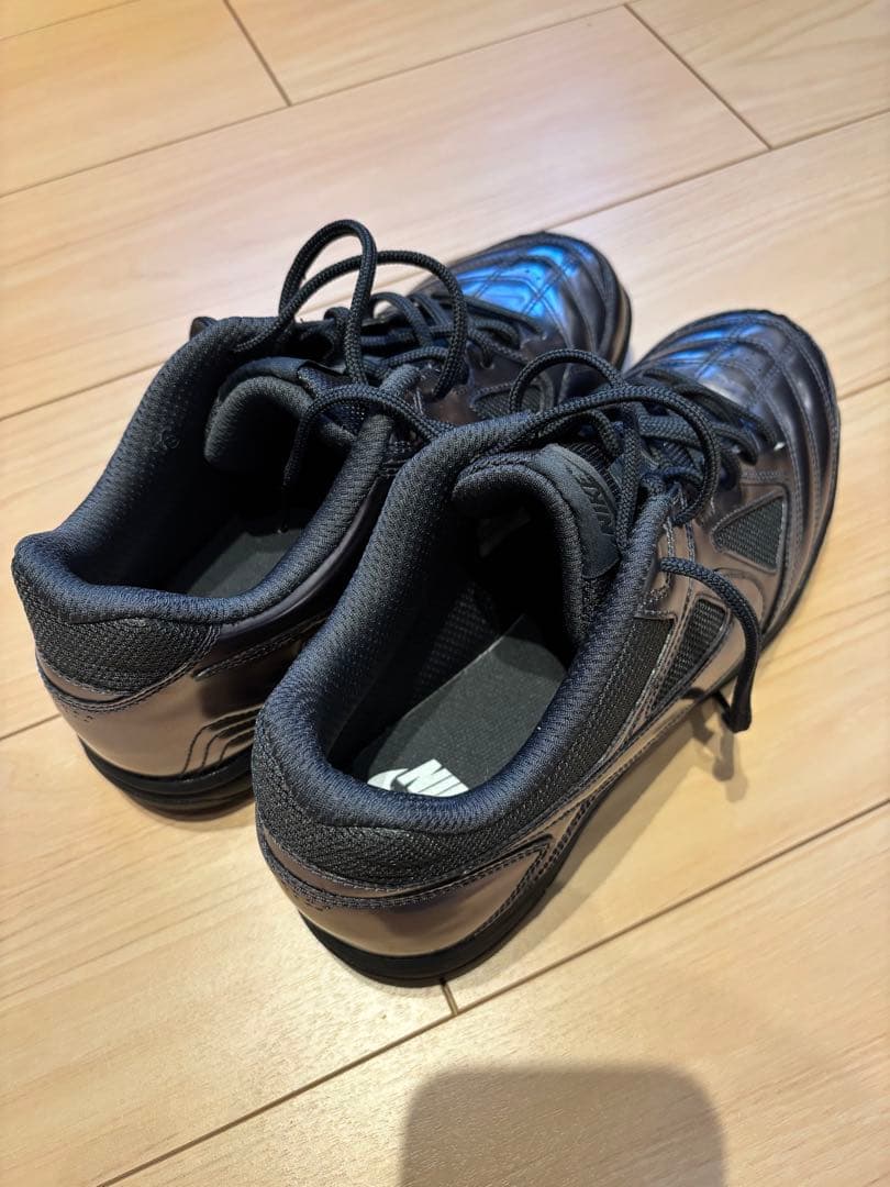 (美品)ナイキ ガト LV8 スニーカー