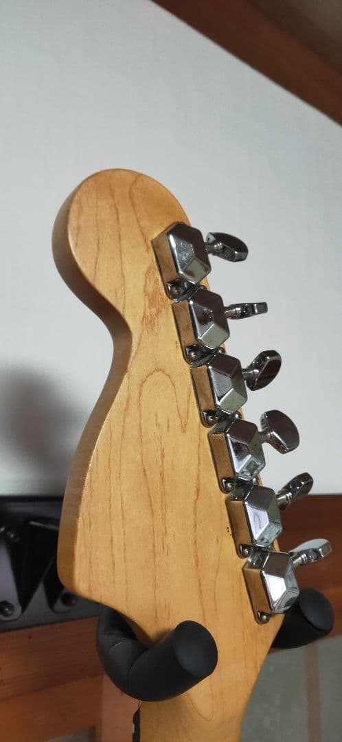 エレキギター　ジャガータイプ+LINE6　エフェクター