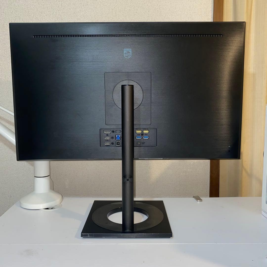 PHILIPS 27E1N8900 4K OLED モニター