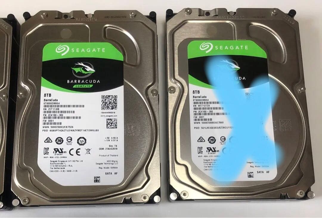 SEAGATE　BARRACUDA　８TB　HDD　3個