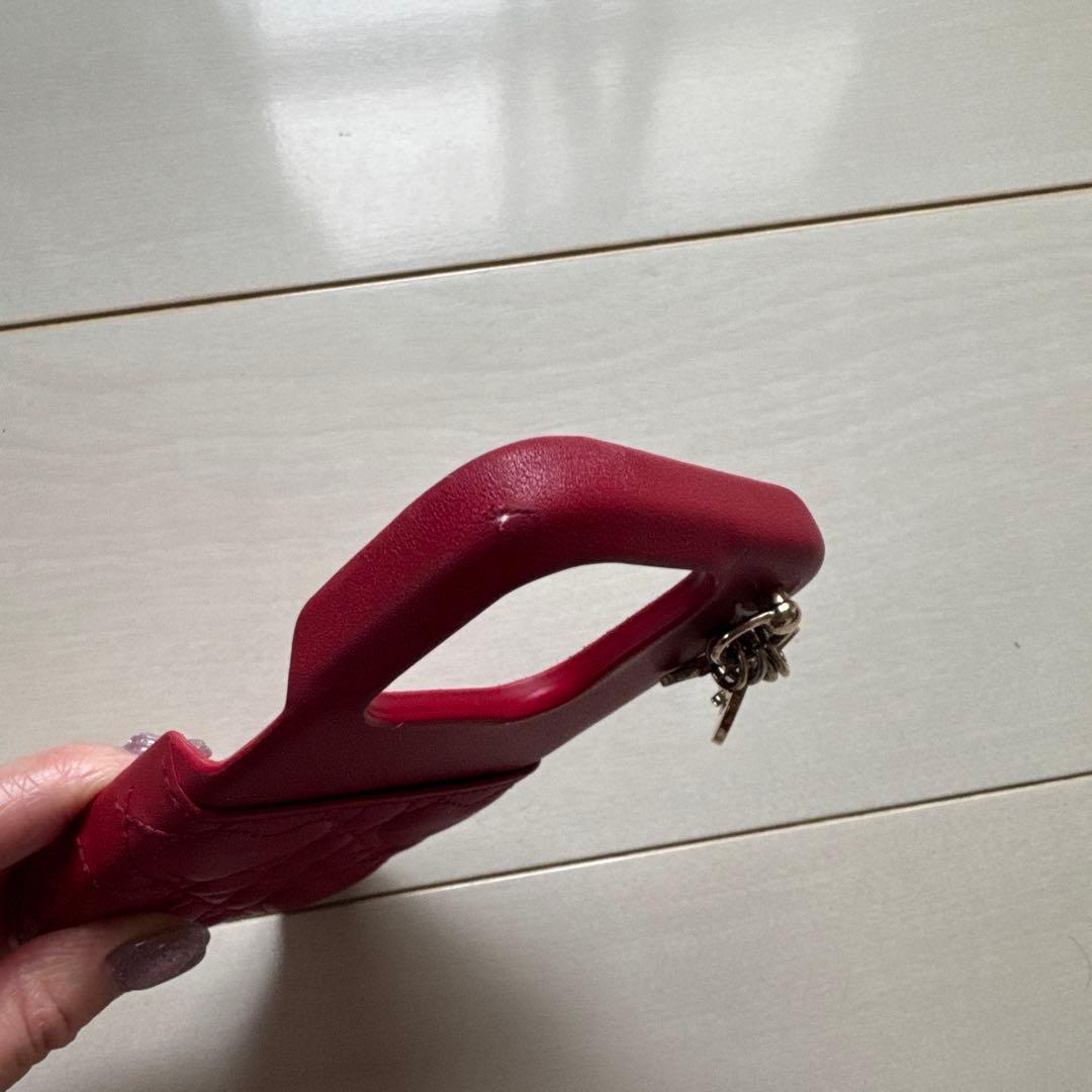 LADY DIOR iPhone15pro ケース ハート キルティング　破損有