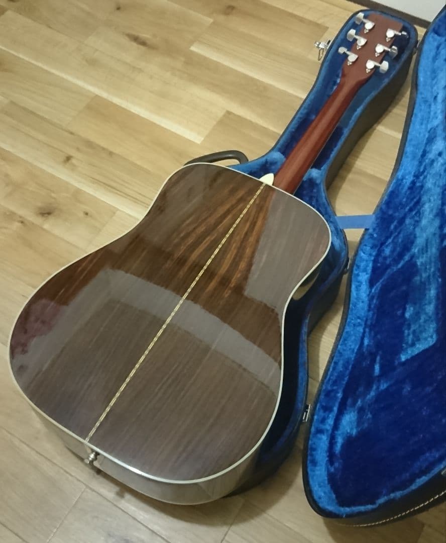 これぞジャパンヴィンテージ～良い仕事の縦ロゴモーリスＷー３５ アコギ