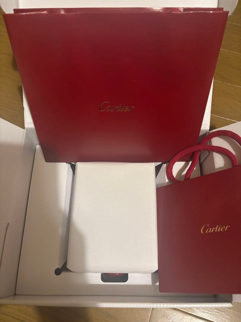 完売率高いYG❤︎❤︎新品❤︎カルティエジュスト アン クル シングルピアスミニモデル