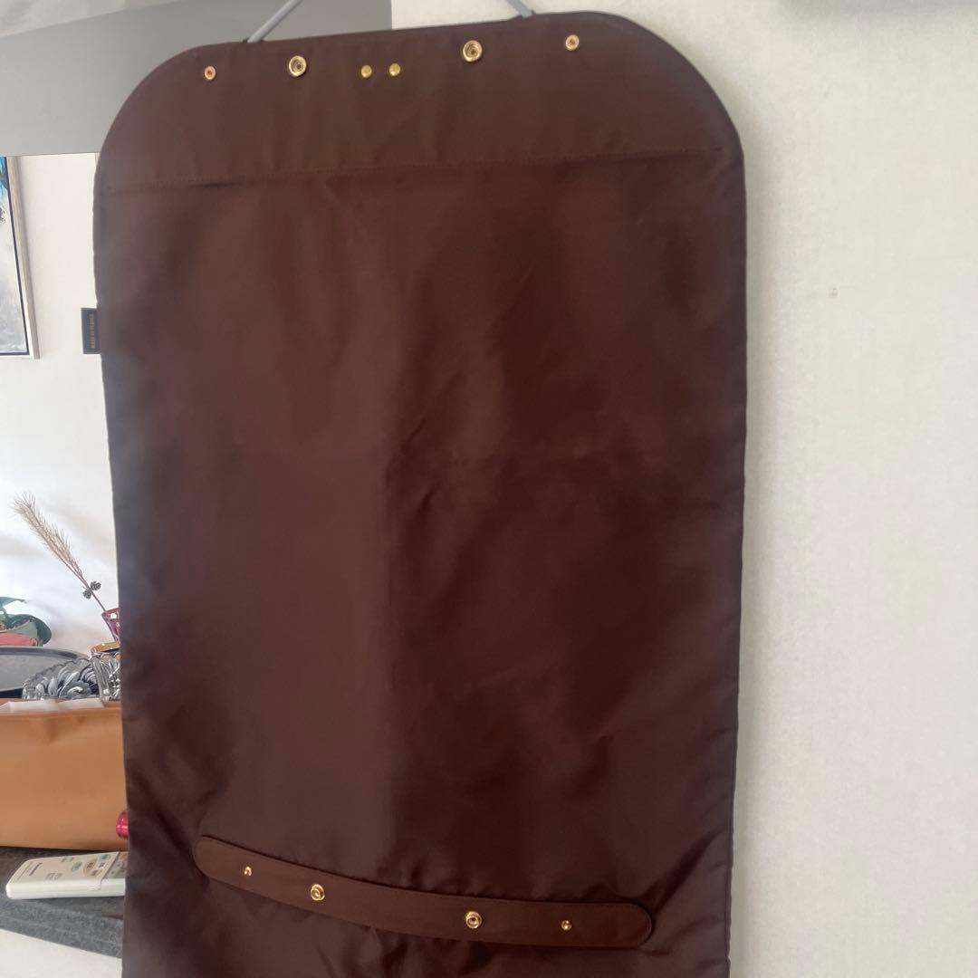 LOUIS VUITTON ブラウン ガーメントケース